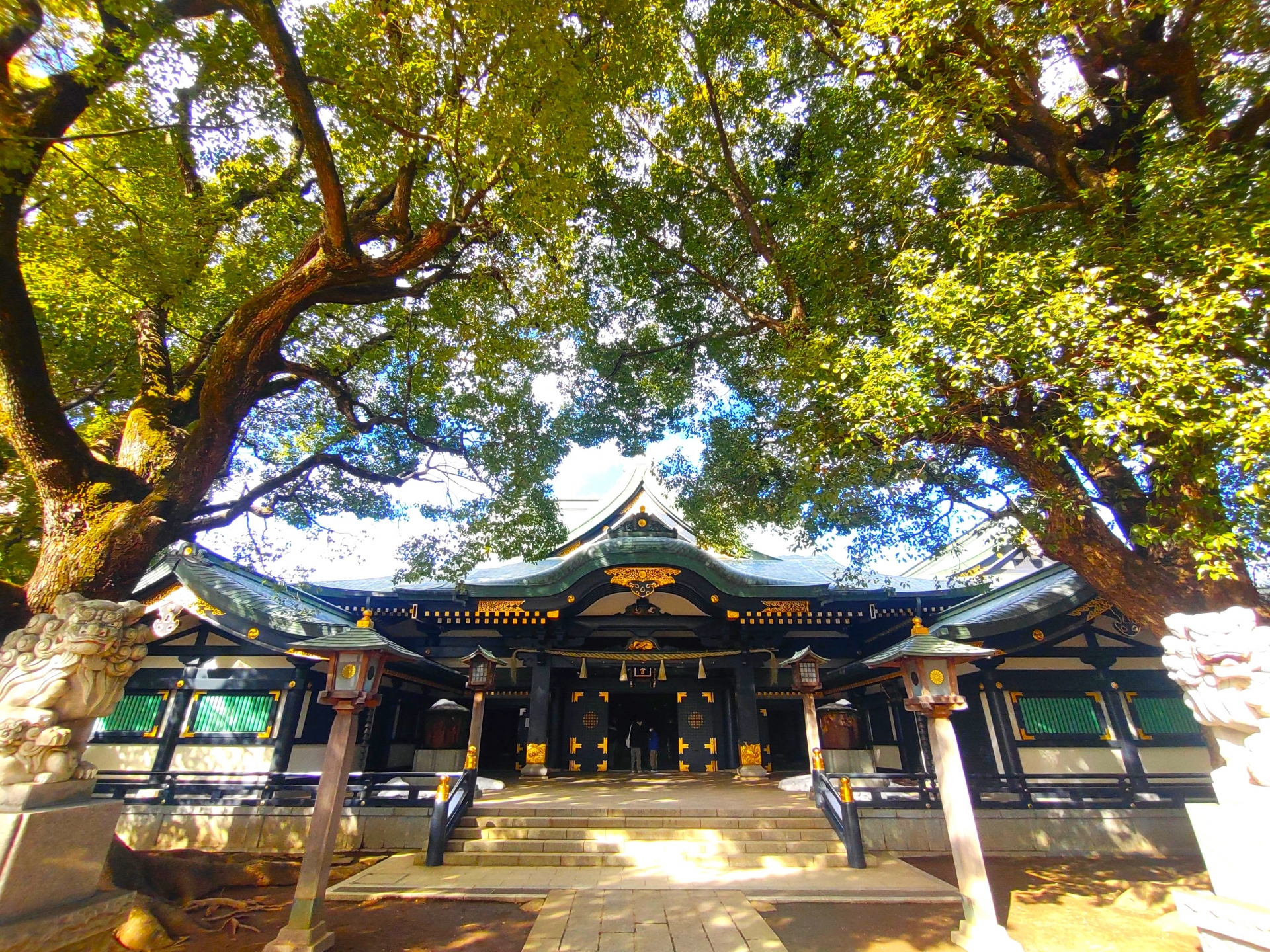 穴八幡宮